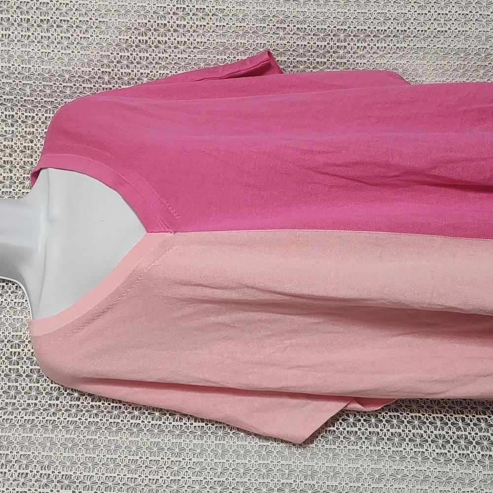 Pink Colorblock V-Neck Blouse - Picture 3 of 11
